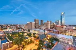 俄克拉荷马雷霆今夜状态回暖；志在法国杯名次提升；赛场秩序良好；医务组通报恢复